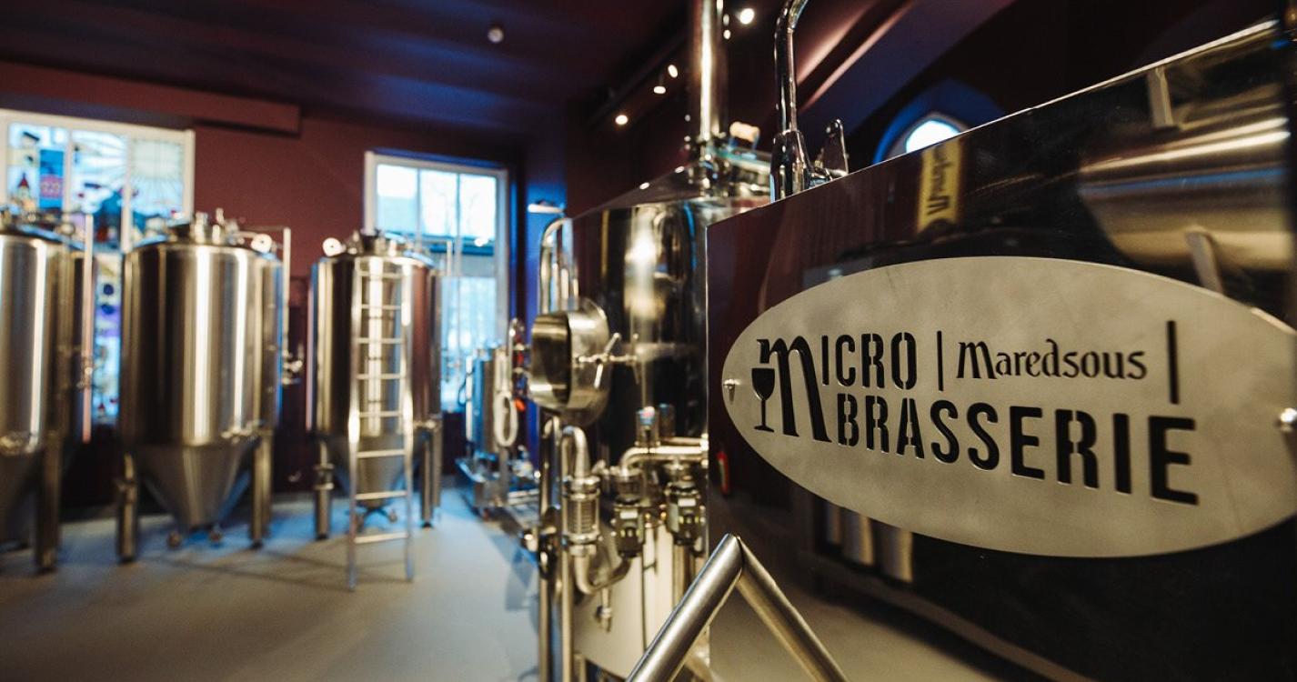 Cuves de la microbrasserie de Maredsous, étape de la visite gustative